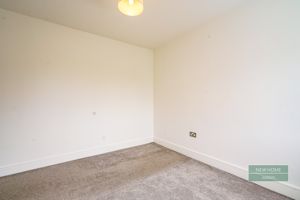 Photo 33- click for photo gallery